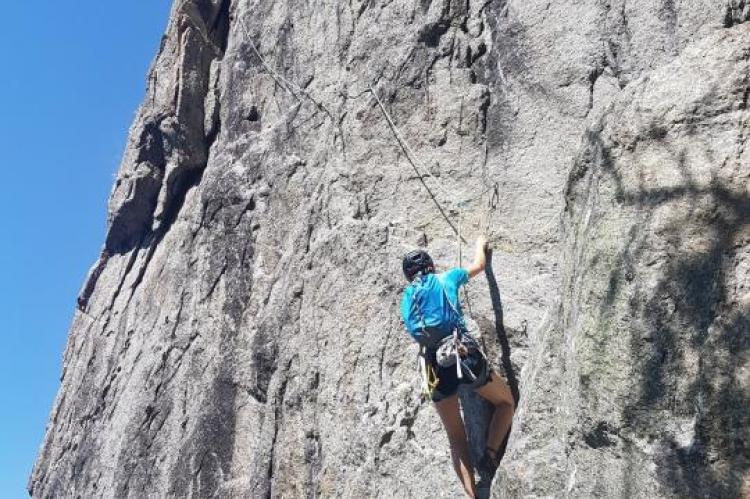 Passage 6a+ dans l'Encantation à la neige